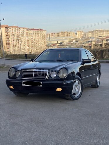 Mercedes E 240 1997, 245,540 km - 2.4 l - Bakı