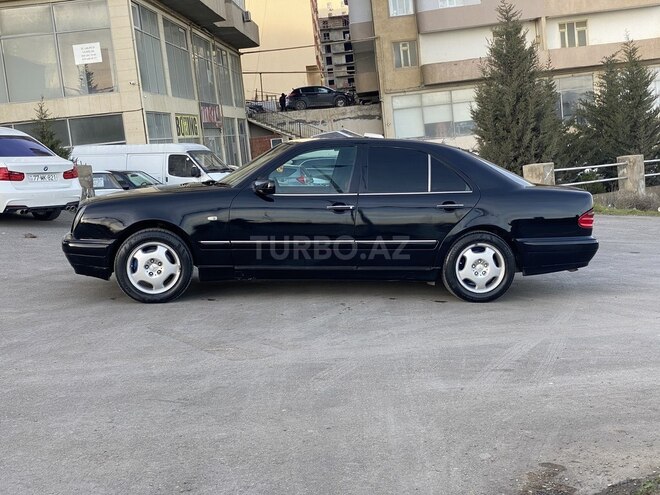 Mercedes E 240 1997, 245,540 km - 2.4 l - Bakı