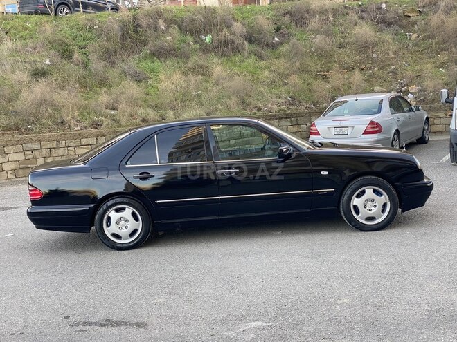 Mercedes E 240 1997, 245,540 km - 2.4 l - Bakı