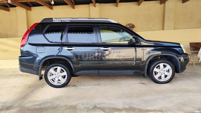 Nissan X-Trail 2008, 263,000 km - 2.5 л - Şəki