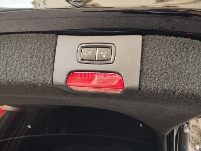 Porsche Cayenne-20