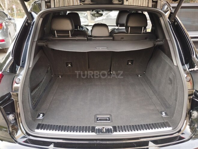 Porsche Cayenne-18