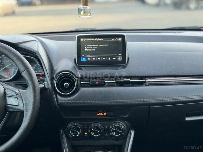 Toyota Yaris iA 2016, 181,800 km - 1.5 л - Bakı