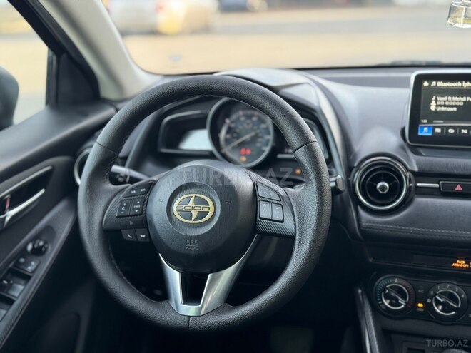 Toyota Yaris iA 2016, 181,800 km - 1.5 л - Bakı