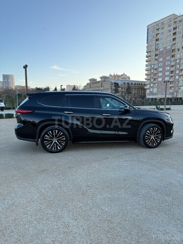 Toyota Highlander 2023, 44,000 km - 2.5 l - Bakı