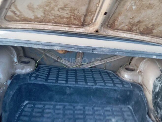 LADA (VAZ) 2106 1984, 258,963 km - 1.6 l - Salyan