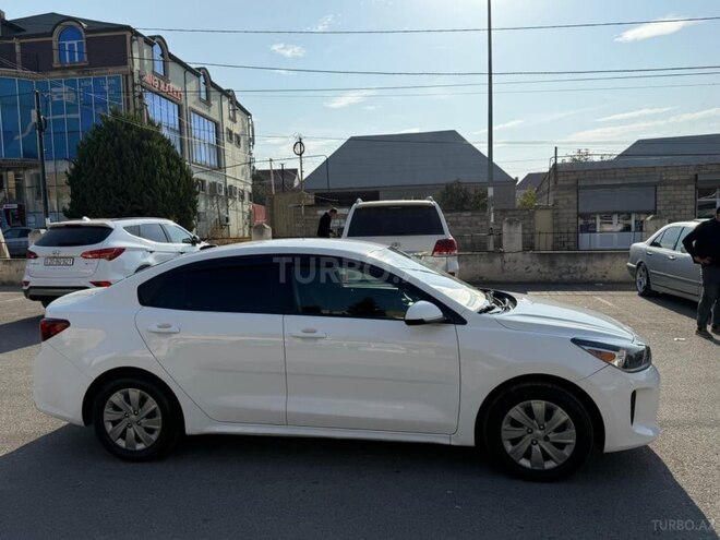 Kia Rio 2020, 180,000 km - 1.6 l - Göygöl