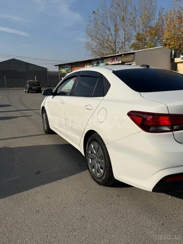 Kia Rio 2020, 180,000 km - 1.6 l - Göygöl