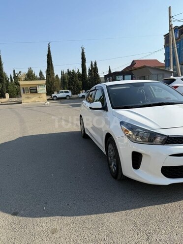 Kia Rio 2020, 180,000 km - 1.6 l - Göygöl