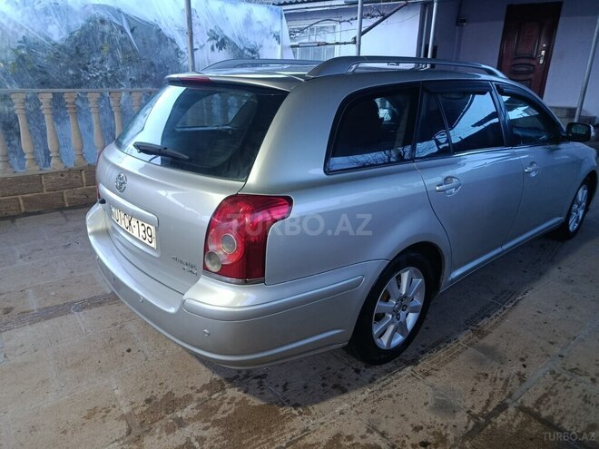 Toyota Avensis 2006, 324,772 km - 2.0 л - Neftçala