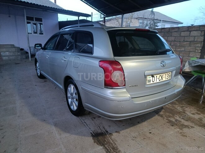 Toyota Avensis 2006, 324,772 km - 2.0 л - Neftçala