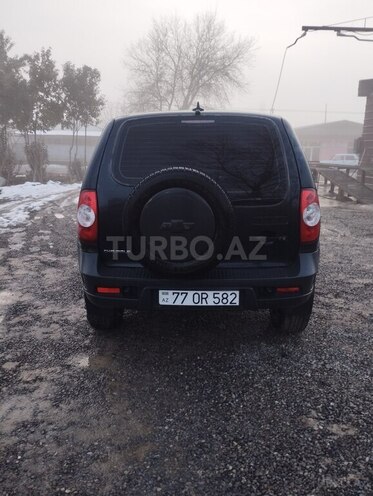 Chevrolet Niva 2010, 333,300 km - 1.7 l - Biləsuvar