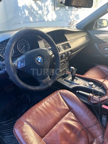 BMW 530 2009, 314,000 km - 3.0 l - Bakı
