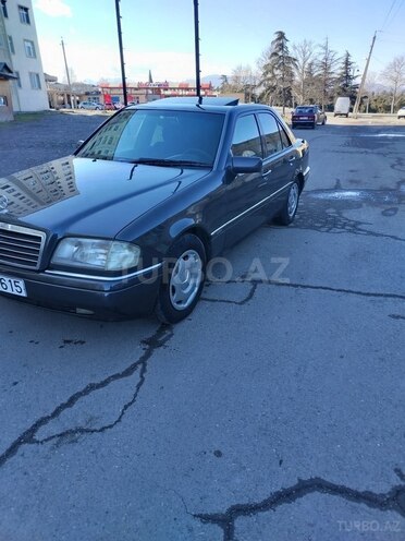 Mercedes C 200 1995, 490,000 km - 2.0 l - Gəncə