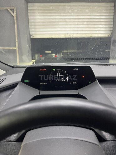 Toyota Prius-16