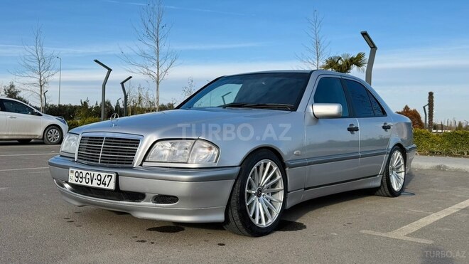 Mercedes C 220 1998, 381,500 km - 2.2 l - Salyan
