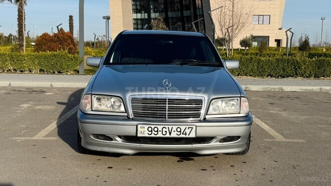 Mercedes C 220 1998, 381,500 km - 2.2 l - Salyan