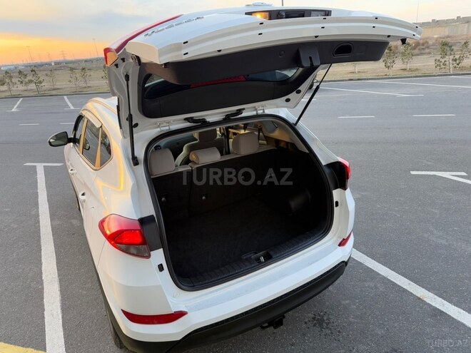 Hyundai Tucson 2017, 190,000 km - 2.0 л - Bakı