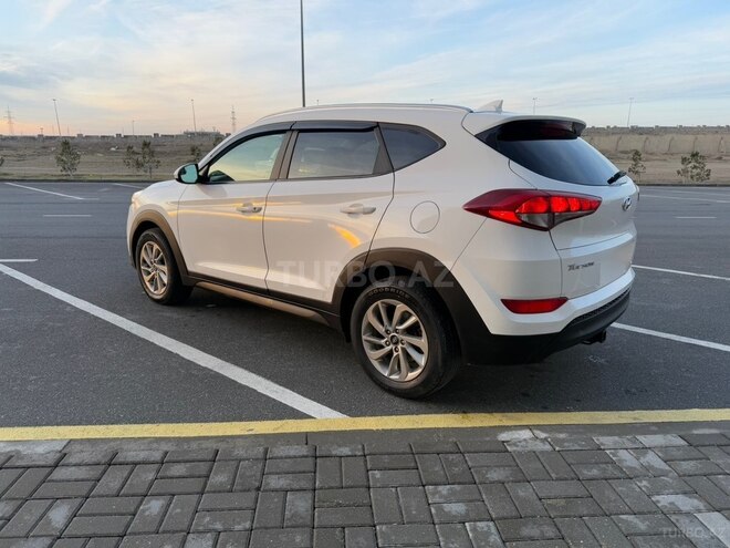 Hyundai Tucson 2017, 190,000 km - 2.0 л - Bakı