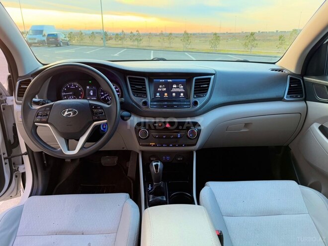 Hyundai Tucson 2017, 190,000 km - 2.0 л - Bakı
