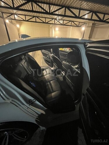 BMW 528 2012, 270,000 km - 2.0 l - Bakı