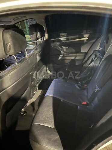 BMW 528 2012, 270,000 km - 2.0 l - Bakı