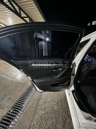 BMW 528 2012, 270,000 km - 2.0 l - Bakı