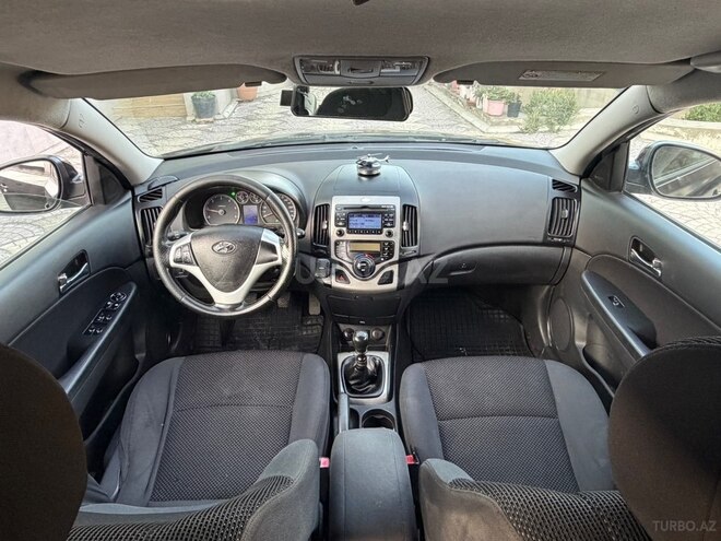 Hyundai i30 2010, 225,000 km - 1.6 л - Bakı