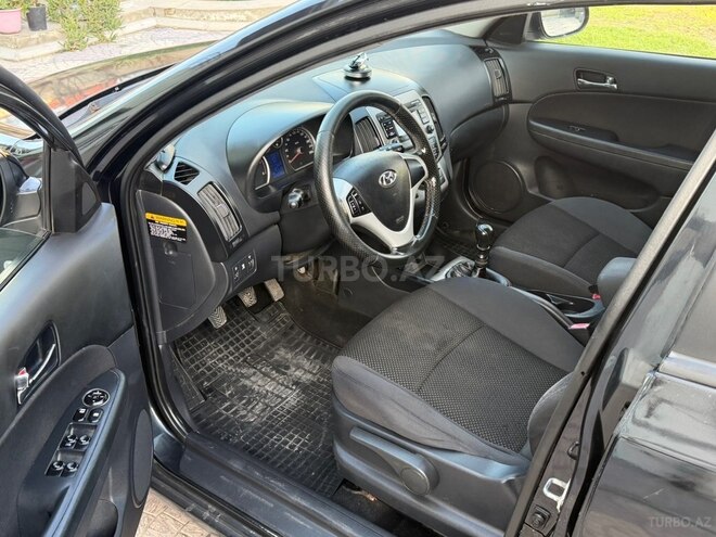 Hyundai i30 2010, 225,000 km - 1.6 л - Bakı