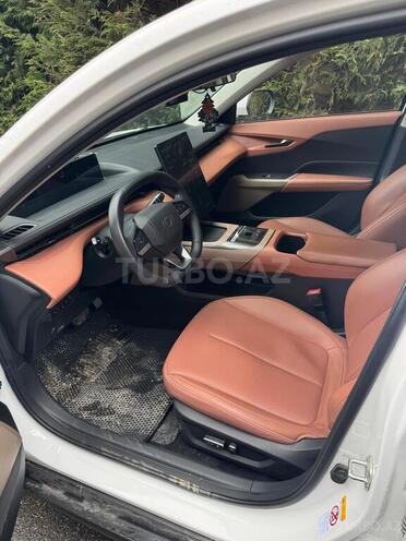 Changan Qiyuan A05 2025, 30,000 km - 1.5 л - Bakı