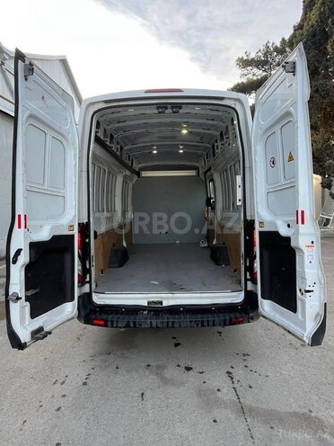 Ford Transit 2017, 220,000 km - 2.4 l - Bakı