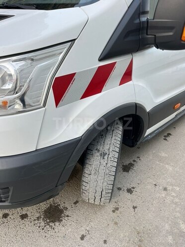 Ford Transit 2017, 220,000 km - 2.4 l - Bakı