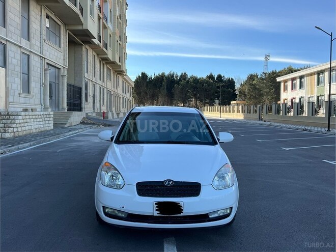 Hyundai Accent-8