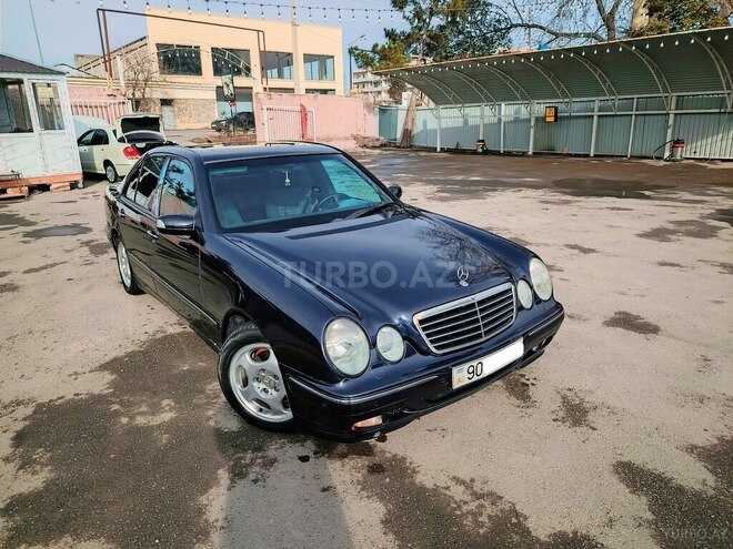 Mercedes E 270 2000, 409,000 km - 2.7 l - Bərdə