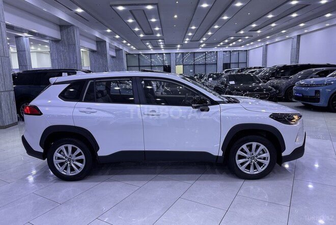 Toyota Corolla Cross-4