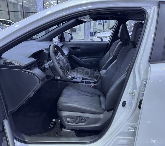 Toyota Corolla Cross-11
