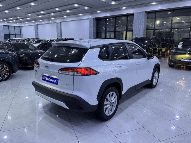 Toyota Corolla Cross-5