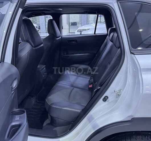 Toyota Corolla Cross-14