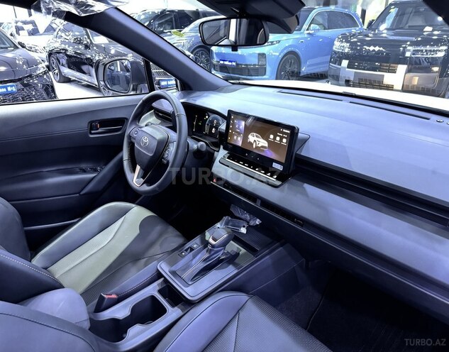 Toyota Corolla Cross-10