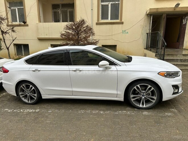 Ford Fusion (North America) 2019, 200,000 km - 2.0 л - Bakı