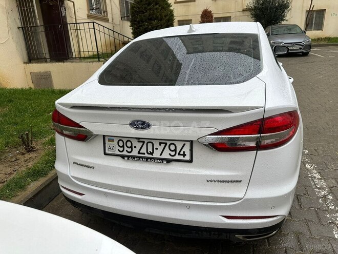 Ford Fusion (North America) 2019, 200,000 km - 2.0 л - Bakı