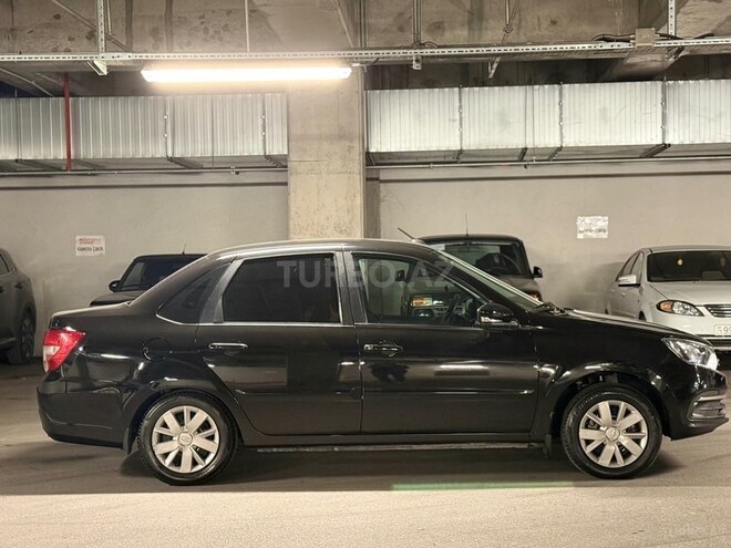 LADA (VAZ) Granta 2019, 135,000 km - 1.6 l - Bakı