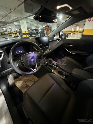 Toyota Corolla 2025, 18,000 km - 1.8 л - Bakı