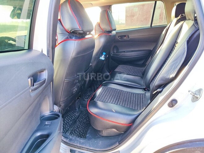 Toyota Corolla Cross 2024, 55,000 km - 2.0 l - Bakı