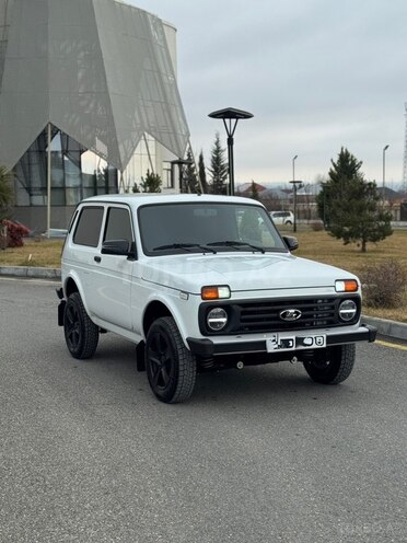 LADA (VAZ) Niva 2024, 34,000 km - 1.7 l - Bakı