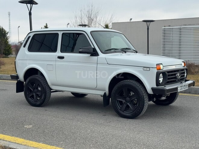 LADA (VAZ) Niva 2024, 34,000 km - 1.7 l - Bakı