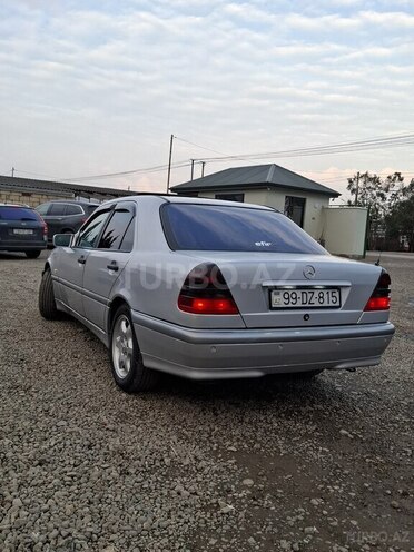Mercedes C 220-3