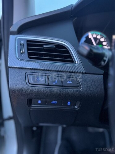 Hyundai Sonata 2015, 299,338 km - 2.0 l - Bakı