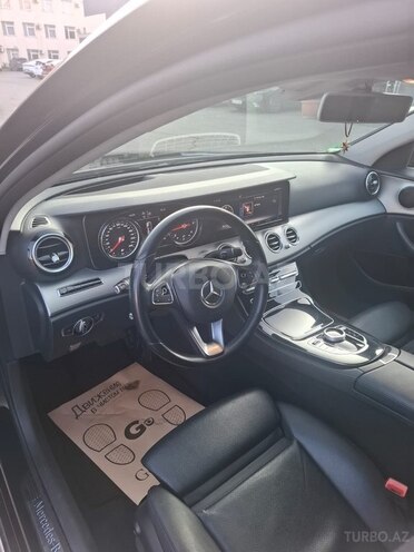 Mercedes E 220 d 2018, 238,000 km - 2.0 л - Bakı