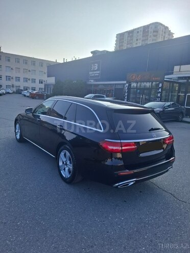 Mercedes E 220 d 2018, 238,000 km - 2.0 л - Bakı